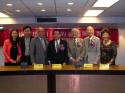 右至左：梁信惠、陳珠章教授、Dr. Yamanaka、Dr. Higuchi、Dr. Kawai、王浩威、邱敏麗
